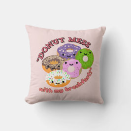ALMOFADA ROSQUINHA MESSY COM MEU CAFÉ DA MANHÃ