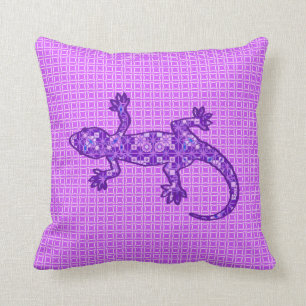 Almofada Roxo violeta e amethyst do geco tribal do batik -