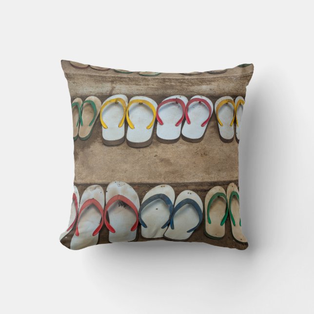 Almofada Sandálias de Sacudir (Frente)