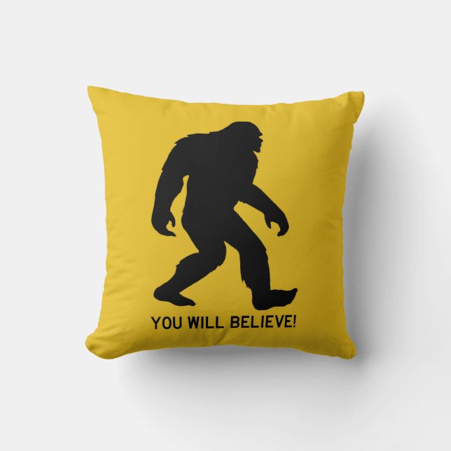 Almofada Sasquatch (Pé Grande) Você Vai Acreditar! (Frente)