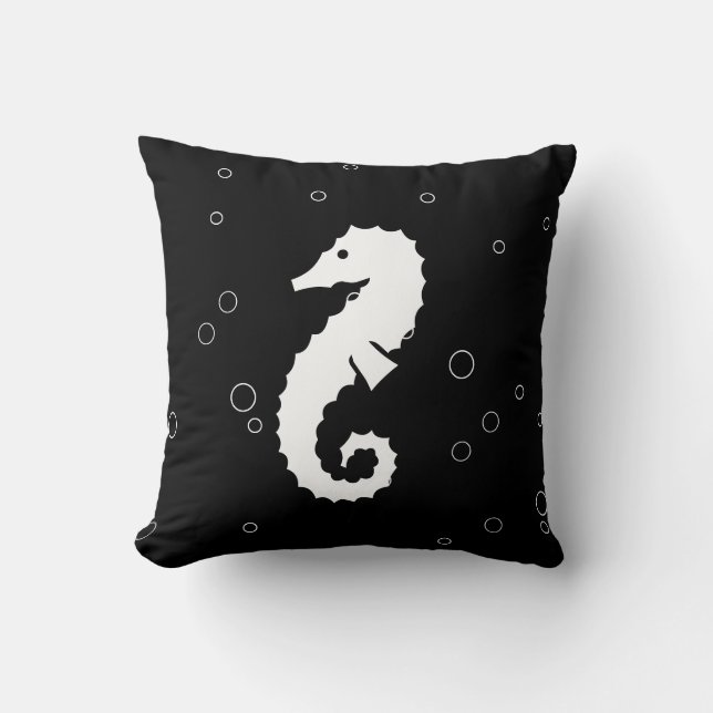 Almofada SEAHORSE BRANCO em travesseiro preto (Frente)