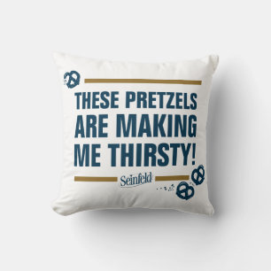 Almofada Seinfeld Gráfico de Tipografia "Estes Pretzels"