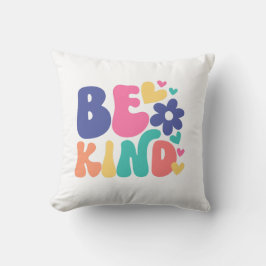 Almofada Seja gentil com corações e flores