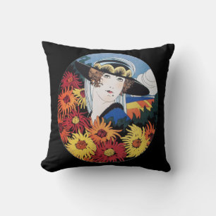 Almofada Senhora com Flores de Chrysanthemum