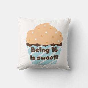 Almofada Ser 16 é camisas e presentes doces do aniversári
