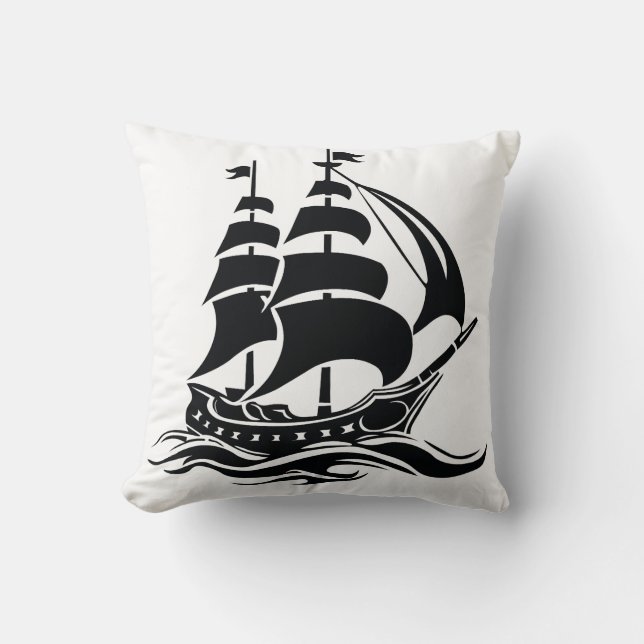 Almofada Shadow Sailing Ship – Vintage Ocean Illustration (Frente)