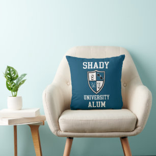 Almofada Shady University Alum formando azul-oceano persona