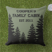 Silhueta de pinheiros negros minimalista