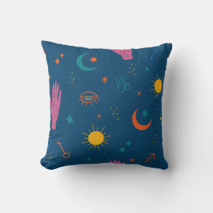 Almofada Símbolos místicos e padrão celestial