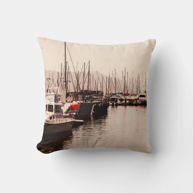 Almofada Simon's Town Harbor Ship Yacht View Cushion (Frente)