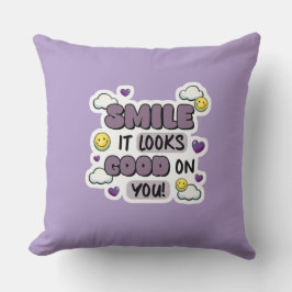 Almofada Smile It Looks Good on You Throw Pillow