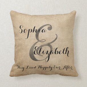 Almofada Sra. e casamento lésbica da Sra. Serapilheira