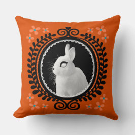 Almofada Strange White Bunny: Orange, Teal, & Black