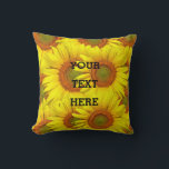 Almofada Sunflower Rustic Floral Summer Yellow Casamentos<br><div class="desc">Girassóis Rustic Country Floral Summer Yellow travesseiro decorativo. Flores venenosas. Perfeito para Casamentos,  Chás de panela,  aniversários.</div>