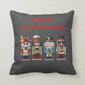 Almofada Team Nutcracker  