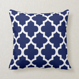 Almofada Teste padrão rico de Quatrefoil dos azuis marinhos