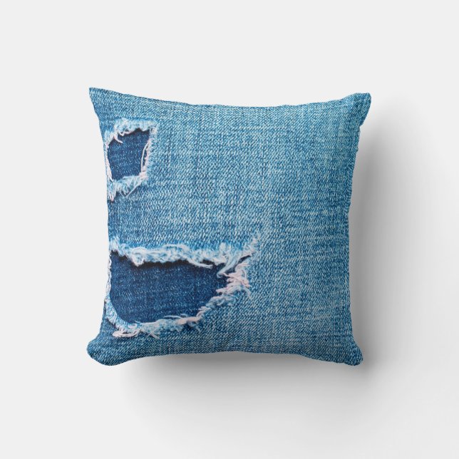 Almofada Textured denim background. Torn hole in the fabric (Frente)