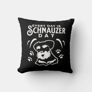 Almofada Todos os dias é dia de Schnauzer