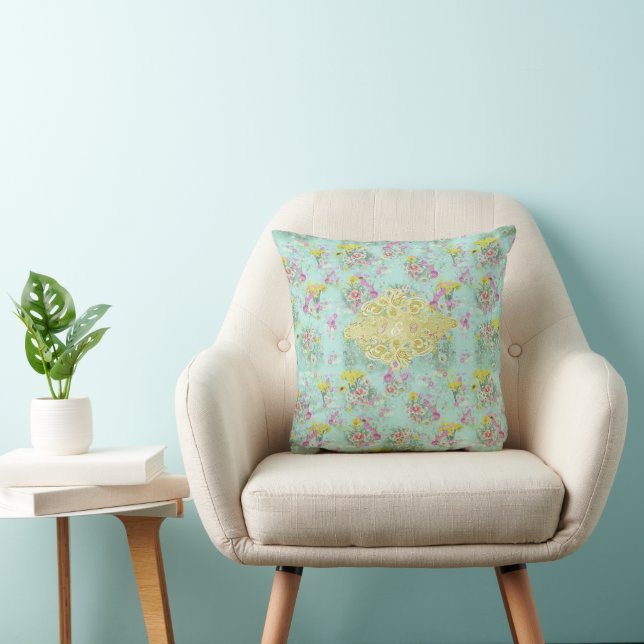 Almofada Travesseira Retro Meadow Classic Flowers (Cadeira)