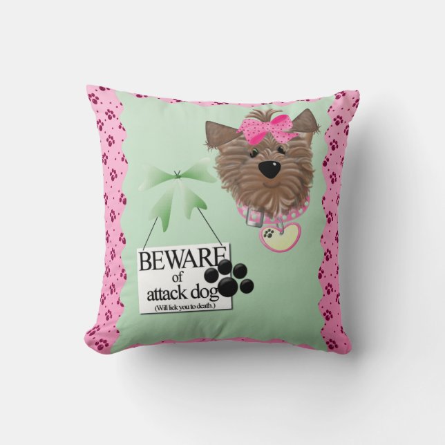 Almofada Travesseiro Beware 20" x 20" (Frente)
