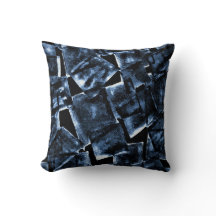 Travesseiro com Desenho Geométrico