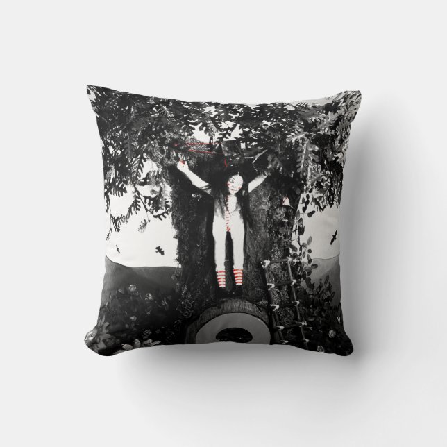 Almofada Travesseiro de Chá de Sangue e Boneca de Corda Ver (Frente)