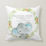 Almofada Travesseiro de Estatísticas de Nascimento do Elefa<br><div class="desc">Travesseiro design de elefante da selva para um bebê. Fácil de personalizar com as estatísticas de natalidade do bebê! Altere a cor de fundo clicando em personalizar e usando nosso seletor de cores. Itens correspondentes disponíveis em nosso compro.</div>