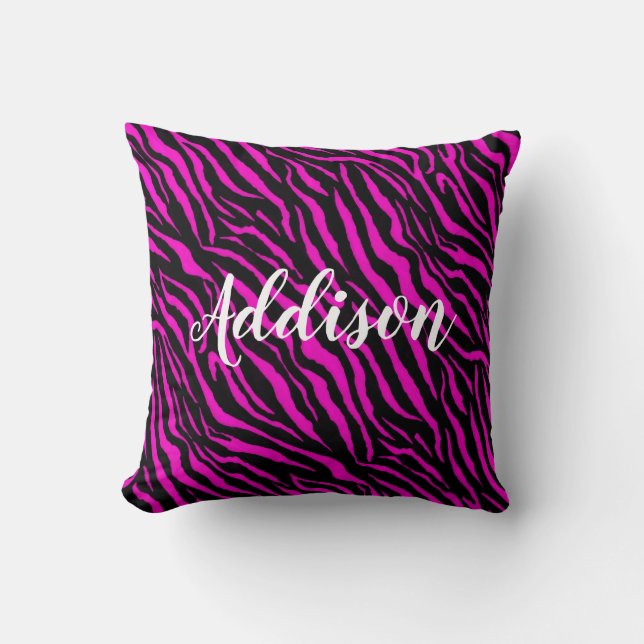 Almofada Travesseiro de Nome com Estampa de Zebra Rosa Quen (Frente)