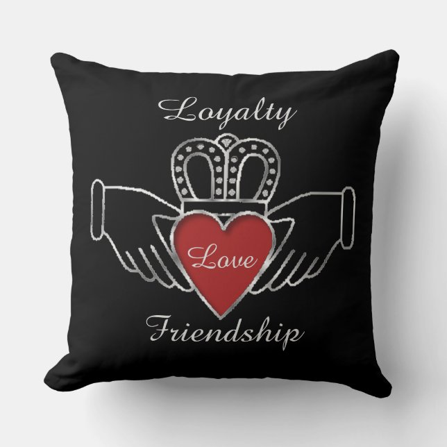 Almofada Travesseiro decorativo Claddagh de Amizade com Lea (Frente)