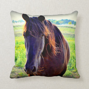 Almofada Travesseiro decorativo com o cavalo de passeio