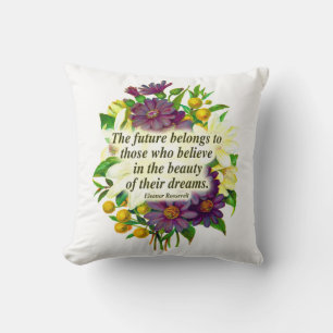 Almofada Travesseiro decorativo de citação Floral Eleanor R