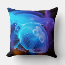 Travesseiro decorativo de medusa-do-mar azul