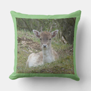 Almofada Travesseiro decorativo de veado jovem