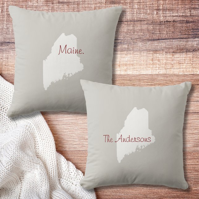 Almofada Travesseiro decorativo Personalizado de Contorno d (Personalize this Maine State throw pillow. Maine on the front and your name on the back. )