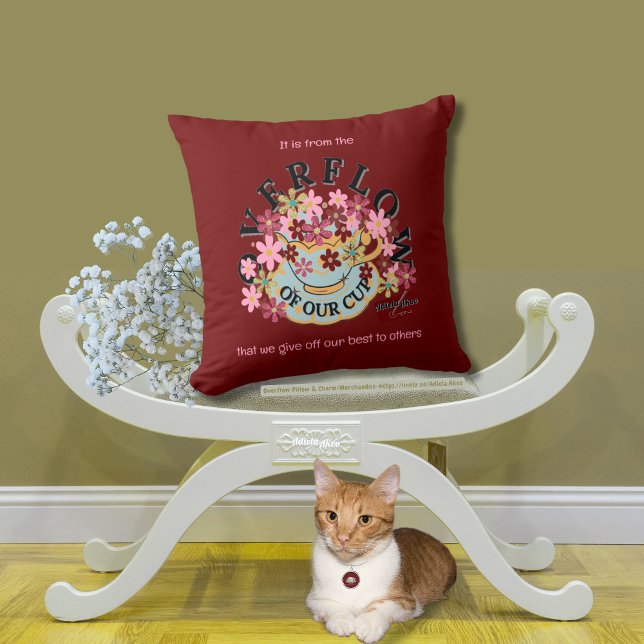 Almofada Travesseiro decorativo Vermelho de SOBREFLUXO (Overflow Pillow and Charm in Red by Poet Adiela Akoo. Shop my store for more fab finds & gr8t gifts!)