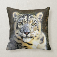 Travesseiro do leopardo de neve