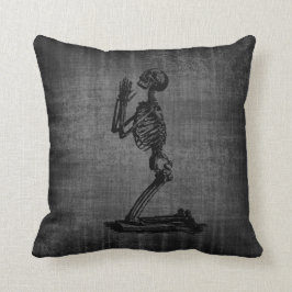 Almofada Travesseiro Gótico Esqueleto Predador Sombrio