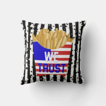 Travesseiro In Fries We Trust