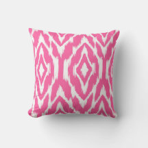 Travesseiro Padrão de Ikat Rosa Quente e Branco