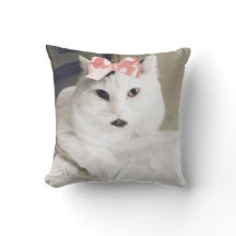 Travesseiro Personalizado com Foto de Gato Branco 