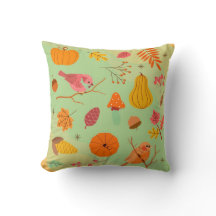 Travesseiros decorativos bonitos, verdes e brancos