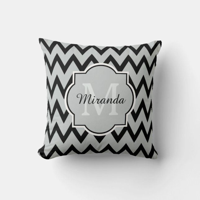 Almofada Trendy Black Cinza Chevron Zigzag Name e Monograma (Frente)