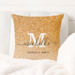Almofada Trendy Chic Girly Script Monograma Nome<br><div class="desc">Travesseiro decorativo de Nome do Monograma do Script Glitter Dourado do Glam Moderno</div>
