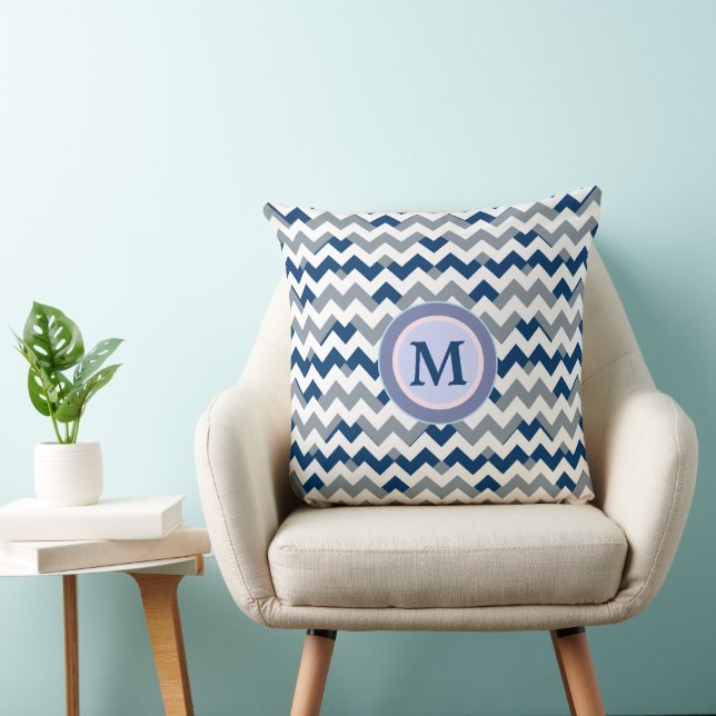 Almofada Trendy geométrica azul Chevron Stripes monograma (Cadeira)