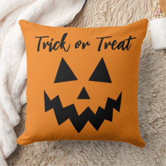 Almofada Truque de Halloween ou Trate a face laranja de abó