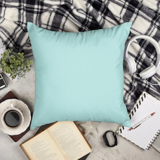 Almofada Turquesa Pálido Cor Sólida (Solid Color Pale Turquoise Throw Pillow)