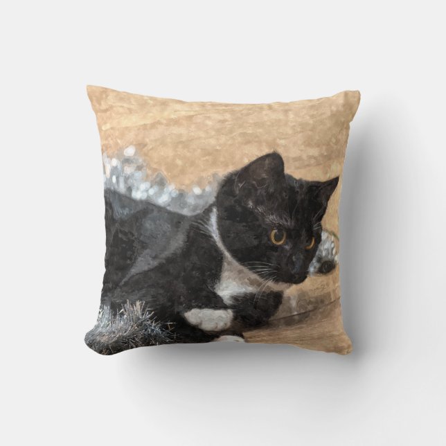 Almofada Tuxedo Kitten Tinsel and Lights Painterly (Frente)
