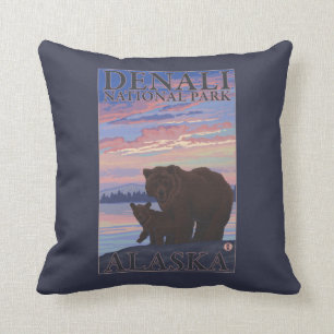 Almofada Urso e Cub - parque nacional de Denali, Alaska