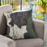 Almofada Vaca de couro verde esfolada<br><div class="desc">O pelo e o couro são imagens impressas. Este design pode ser personalizado escolhendo a opção Editar Design. Você também pode transferir para outros itens. Entre em contato comigo em colorflowcreations@gmail.com ou use a opção de bate-papo no topo da página se você quiser ter este design em outro produto ou...</div>