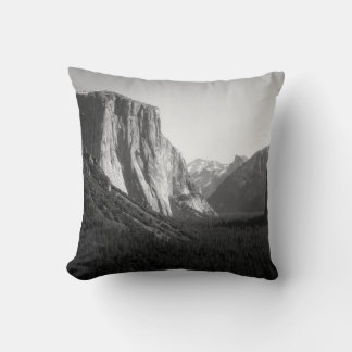 Almofada Vale Yosemite da Vista do Túnel